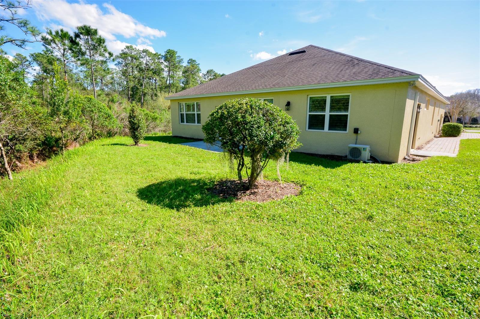 215 Avenham Drive, FL