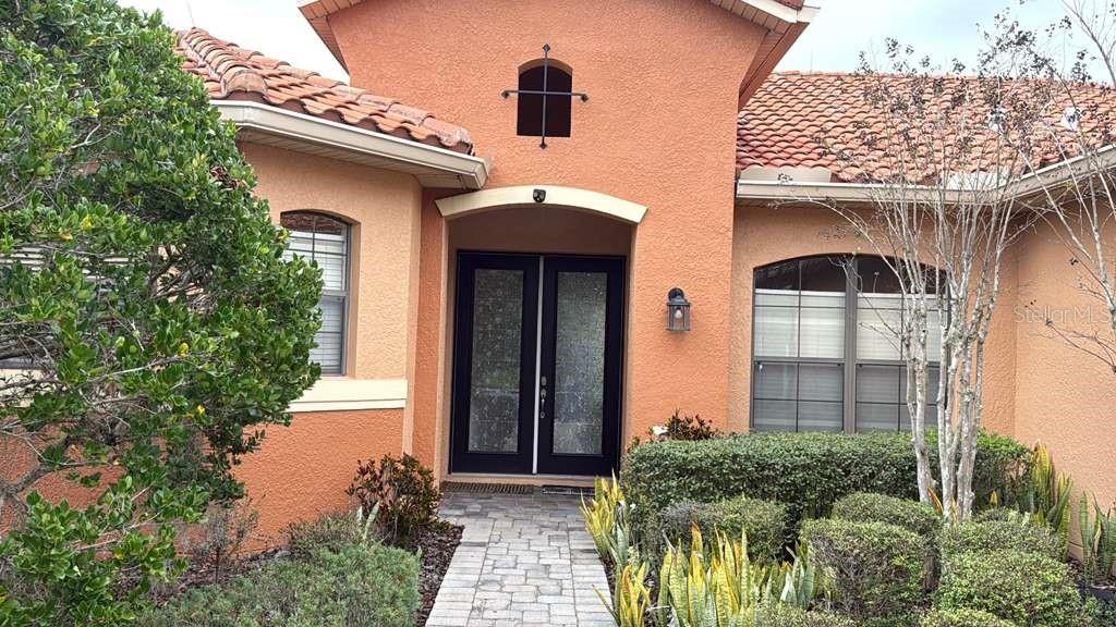 898 San Raphael St, FL