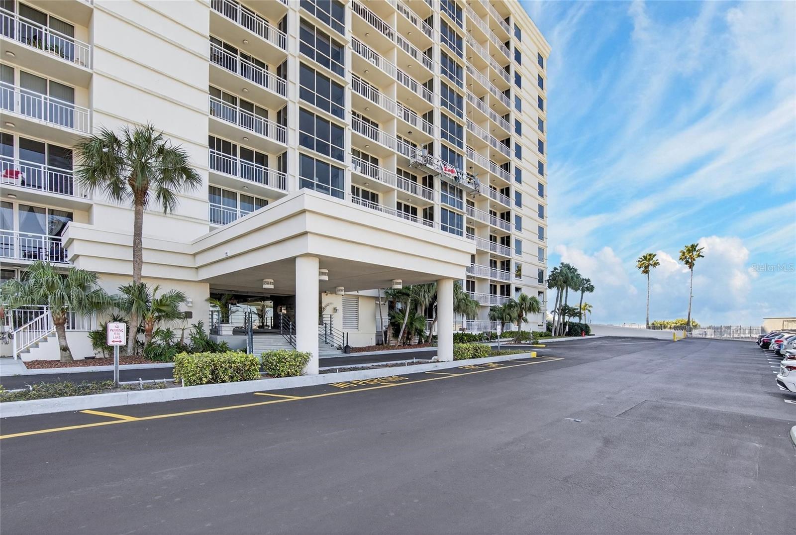 100 Pierce Street, FL