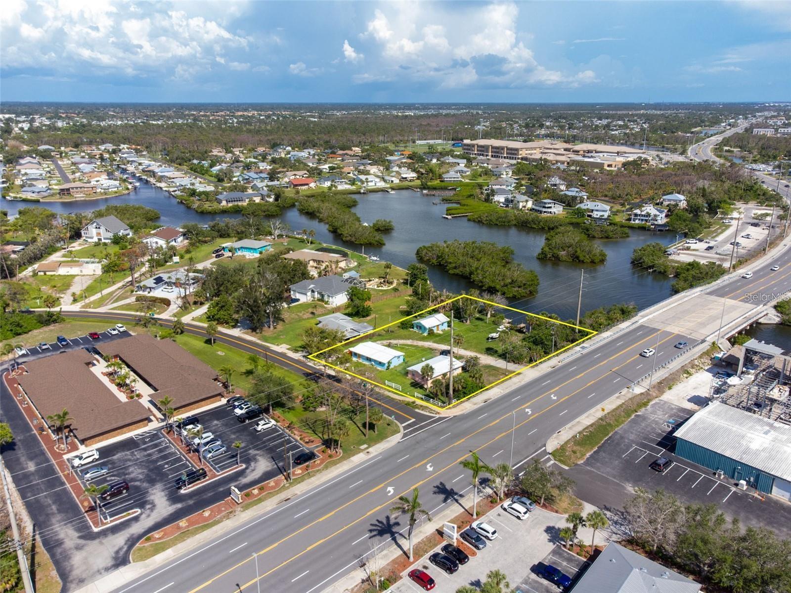 1695 Manor Road, FL