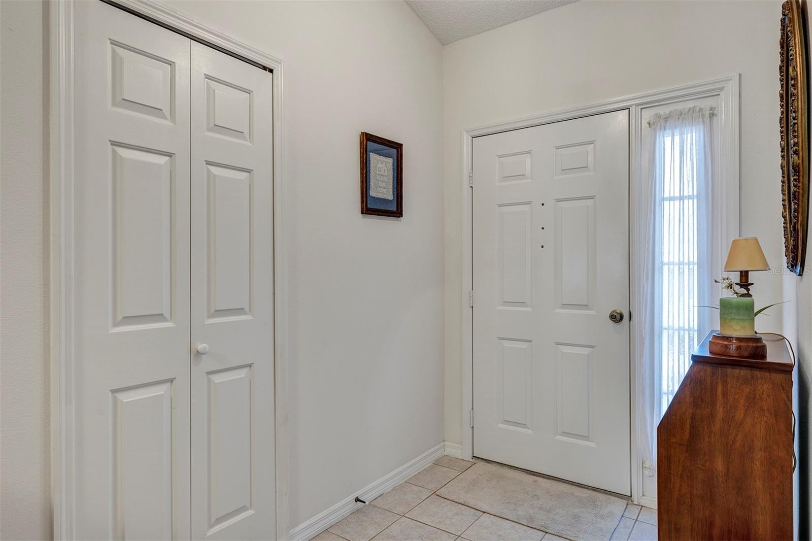 26035 Oakmount Drive, FL