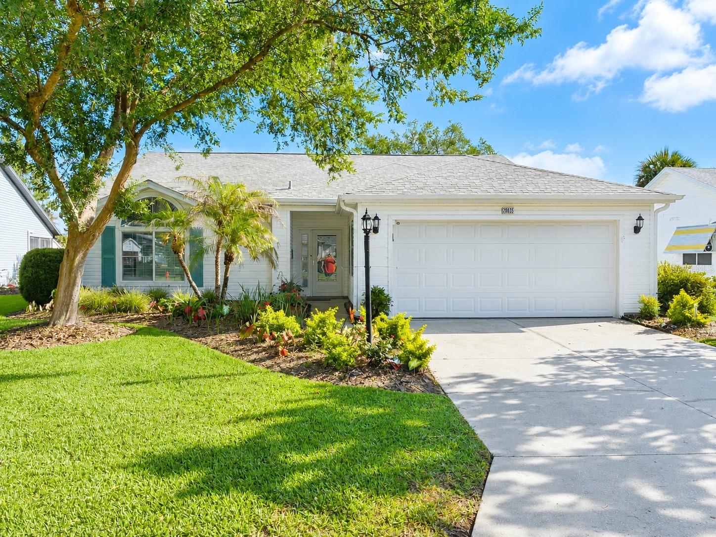 26035 Oakmount Drive, FL