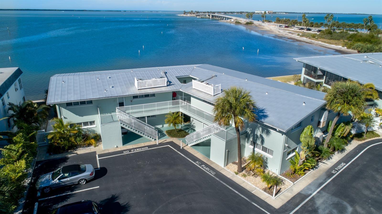 2566 Gary Circle, FL
