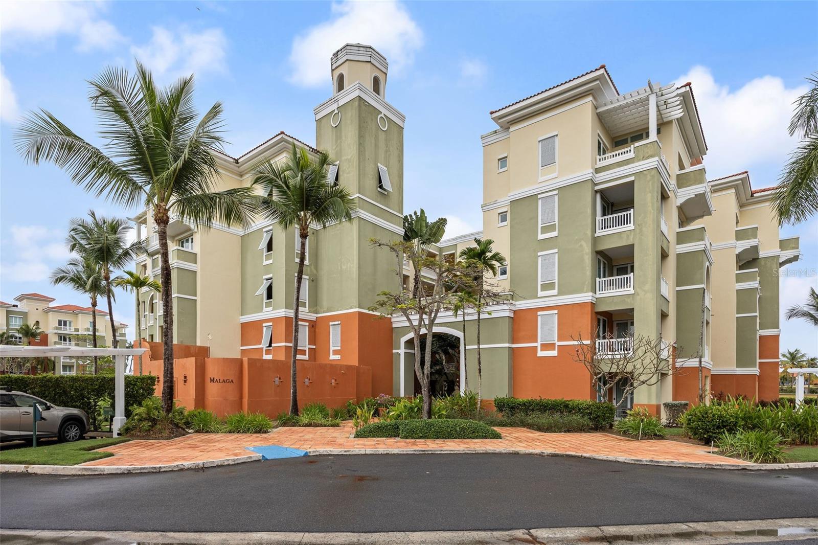 100 Ocean Drive, PR