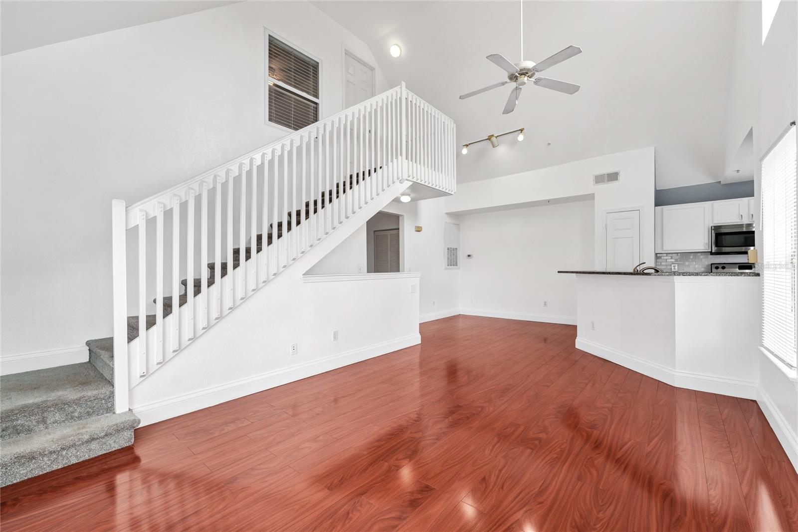 9013 Lee Vista Boulevard, FL