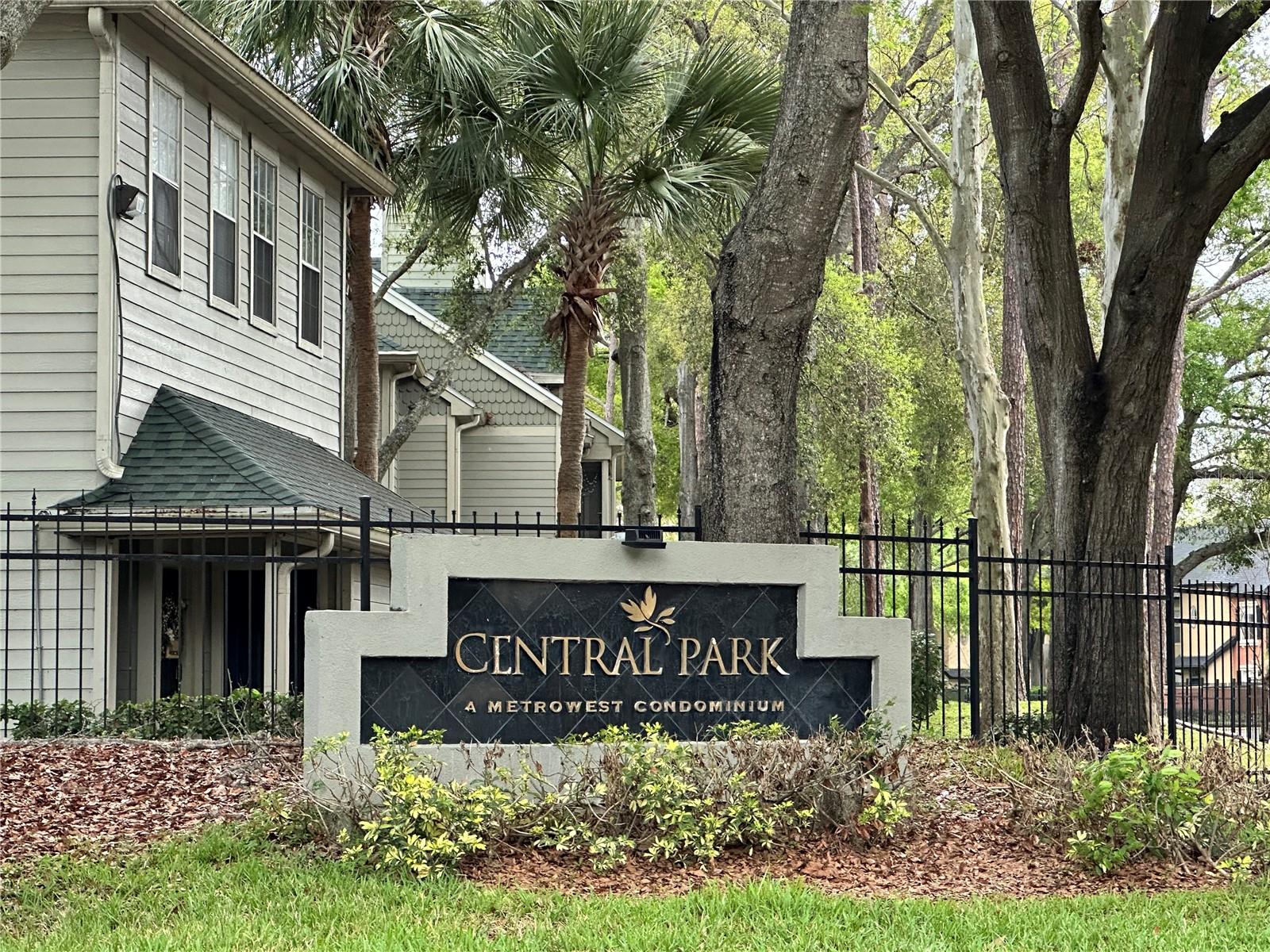 6004 Westgate Drive, FL