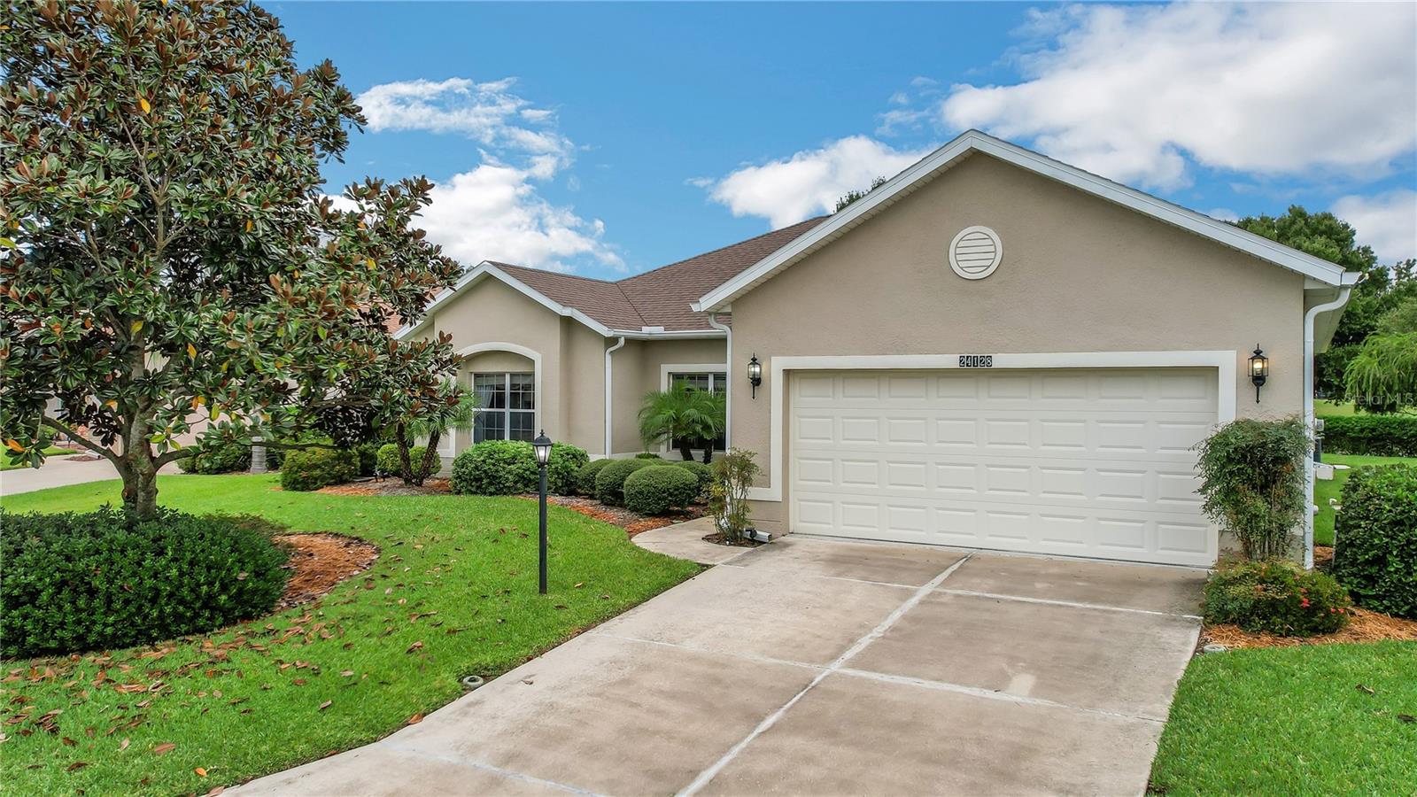 24128 Robinwood Street, FL