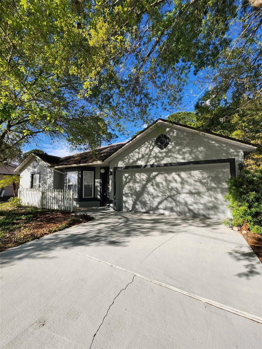 1123 Doncaster Ct, FL
