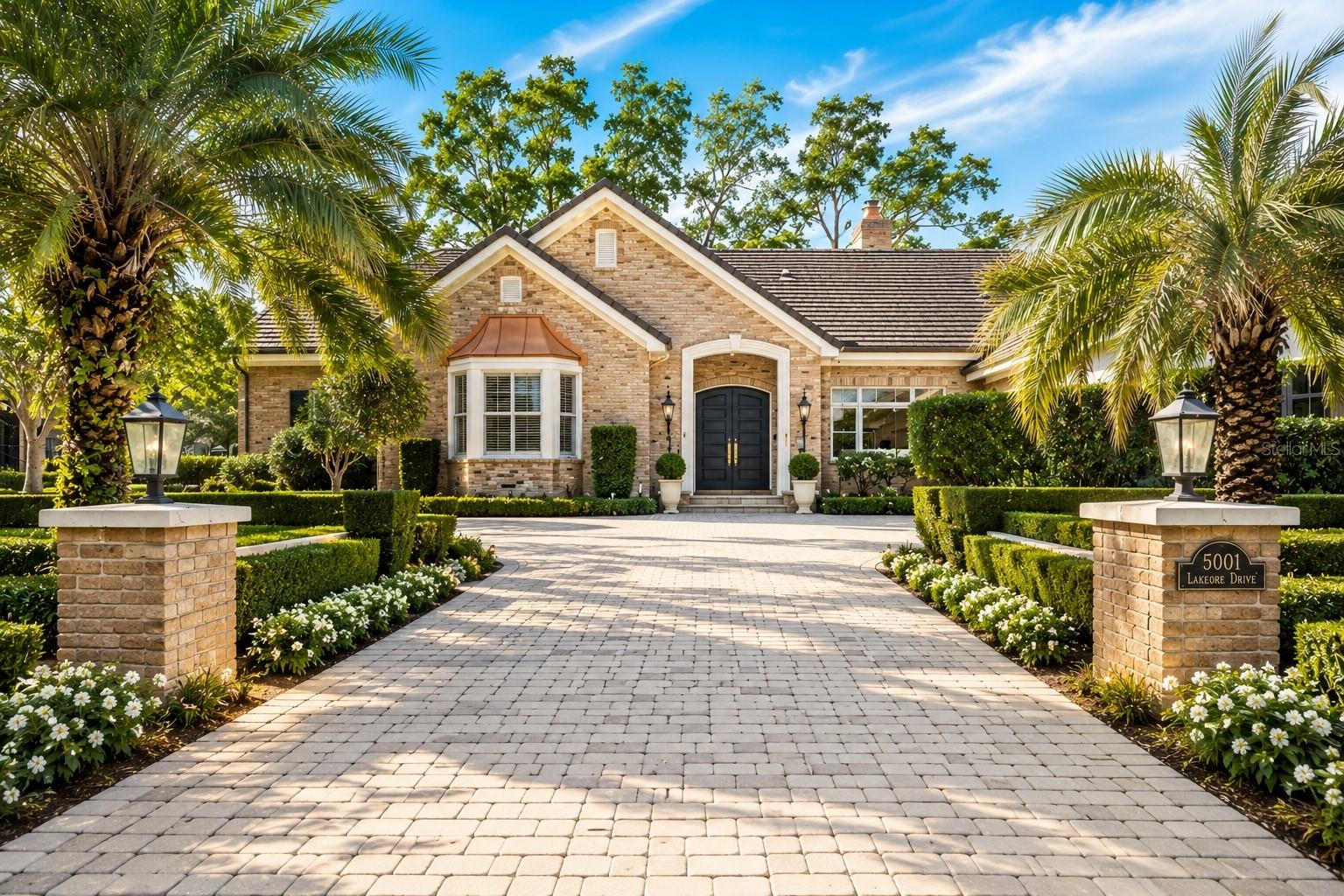 5001 Latrobe Dr, FL