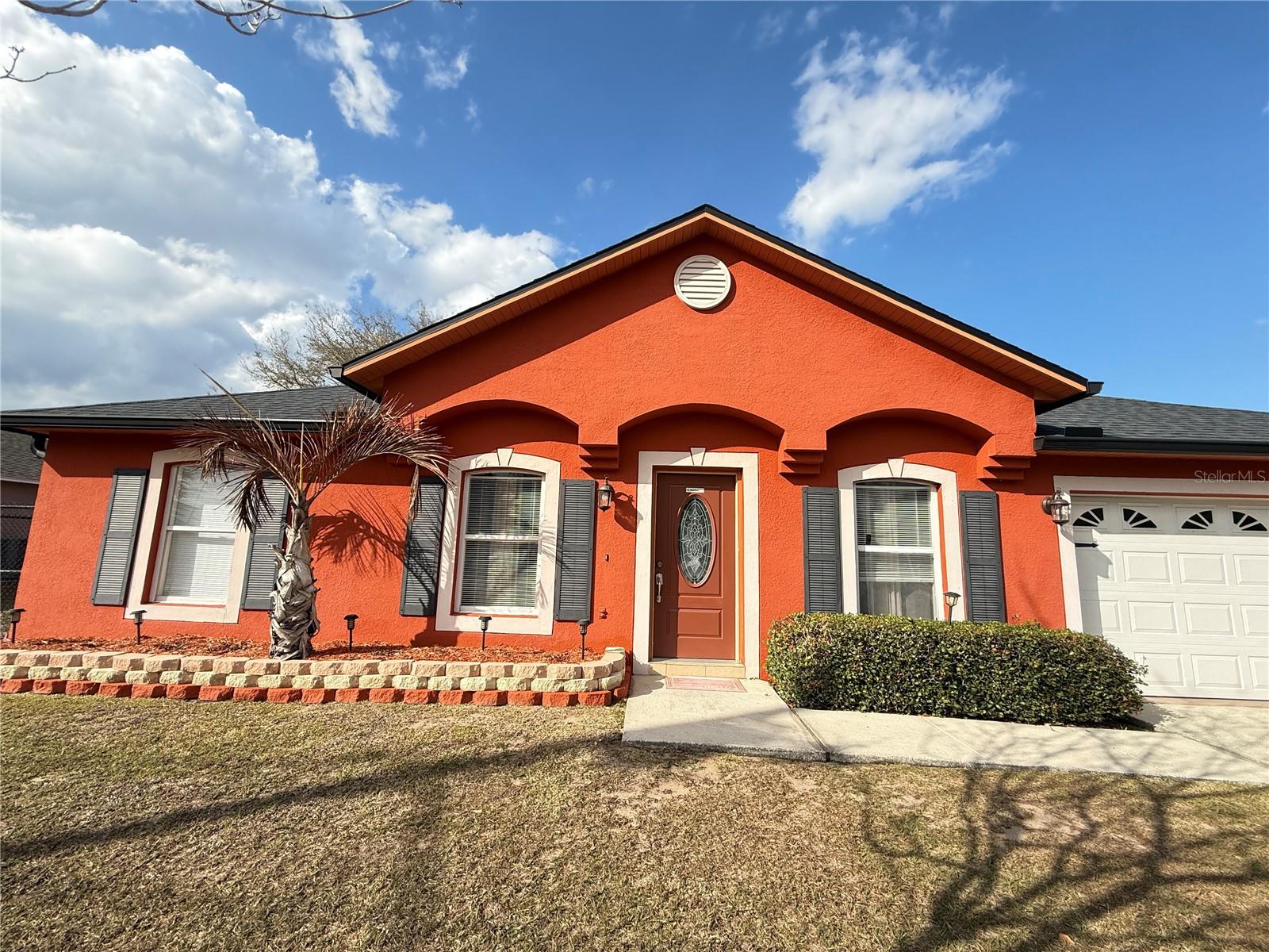 407 Blackbird Way, FL