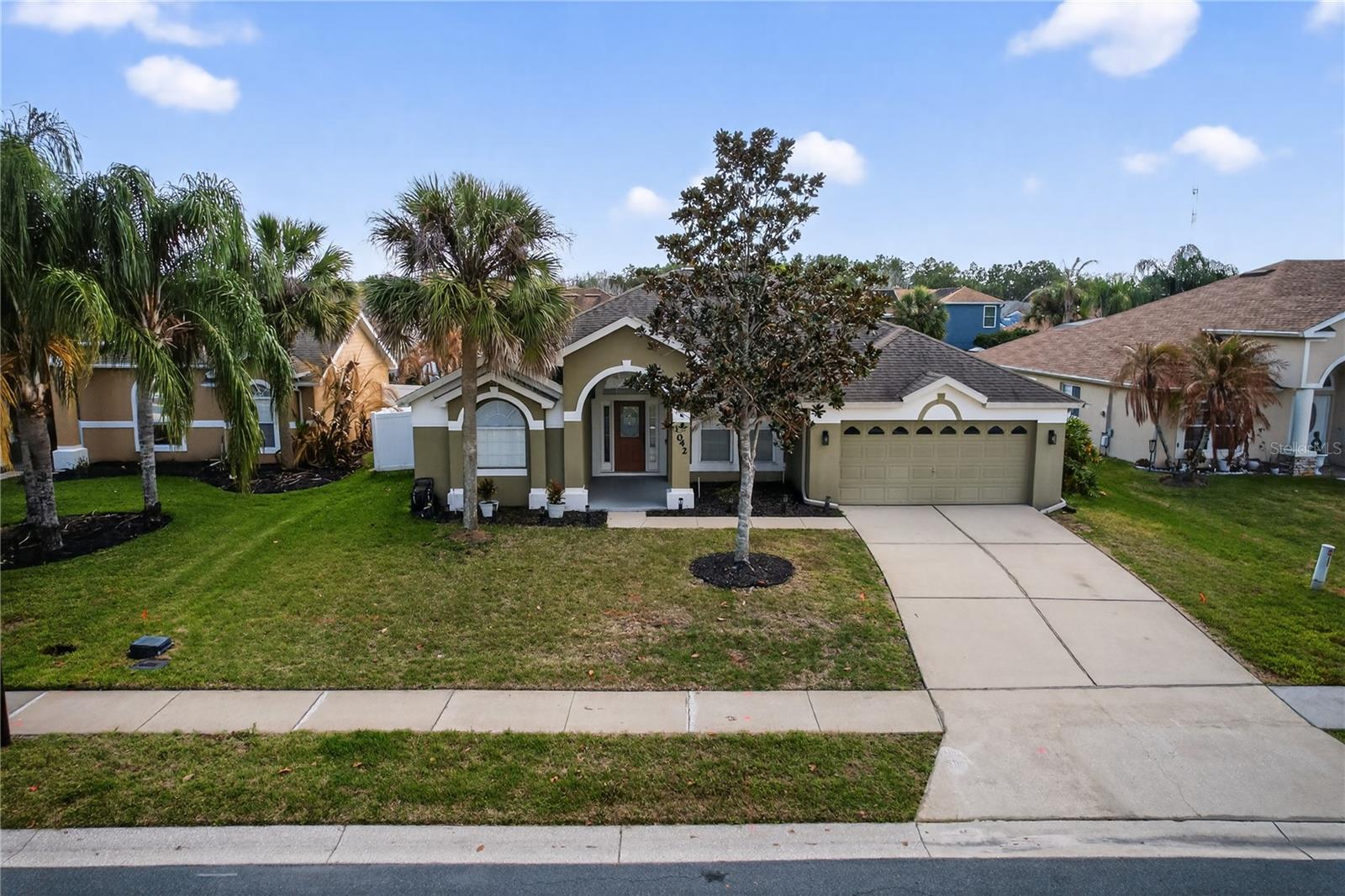 1042 Chamberlin Trl, FL