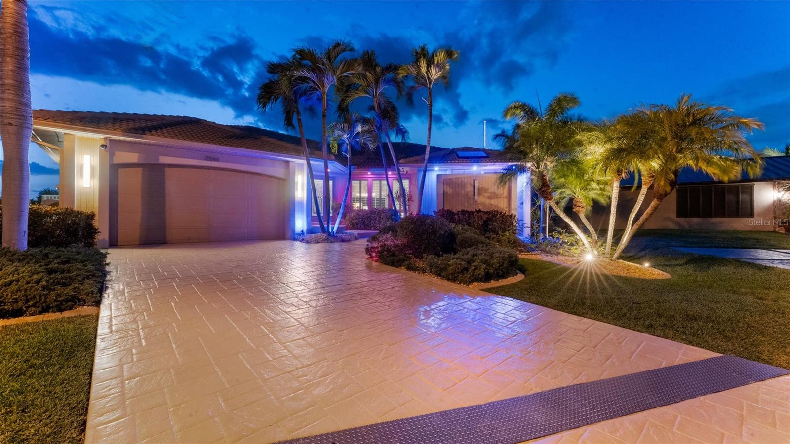 2544 Rio Lisbo Ct, FL