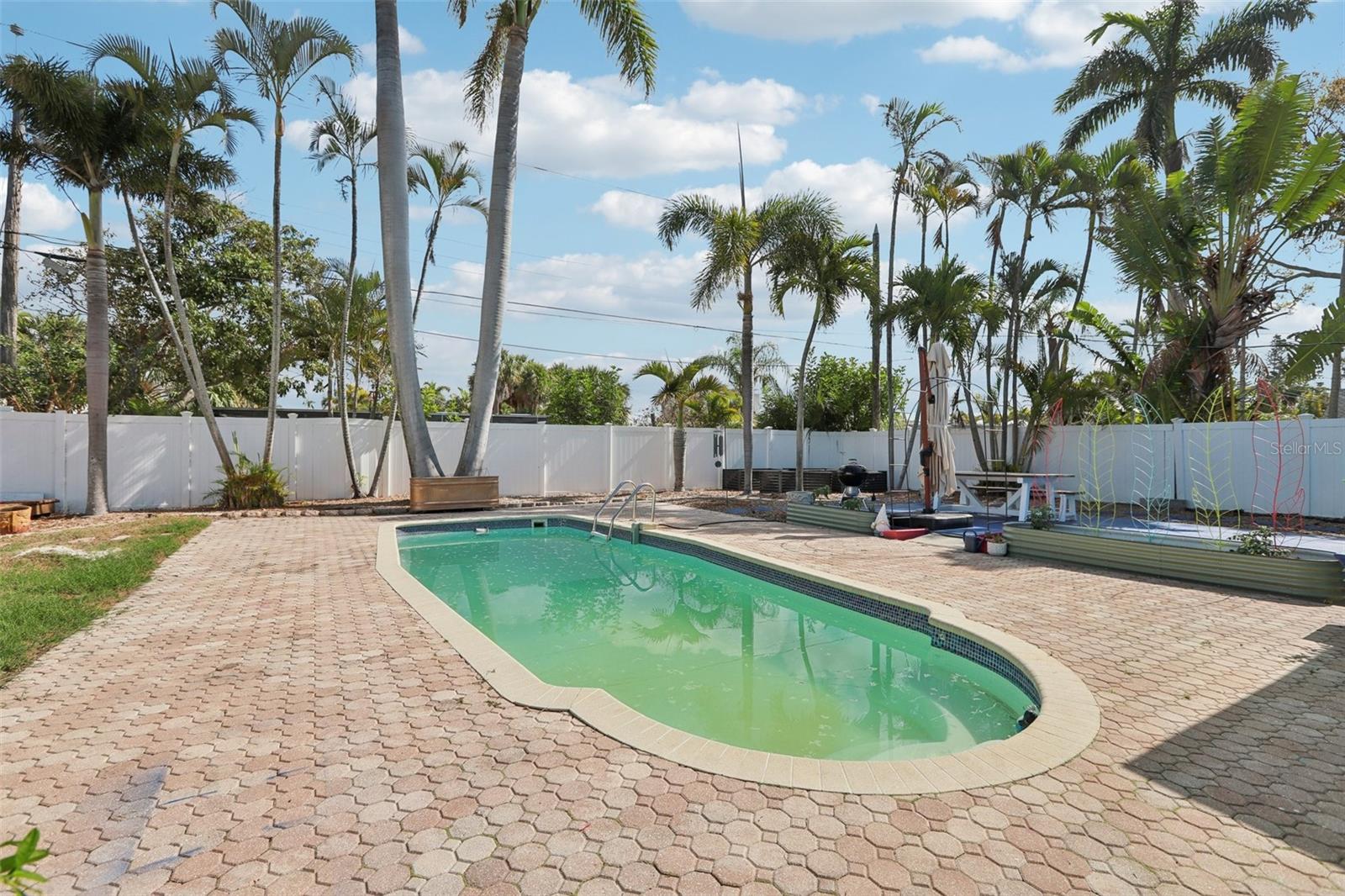 6950 Grande Vista Way, FL