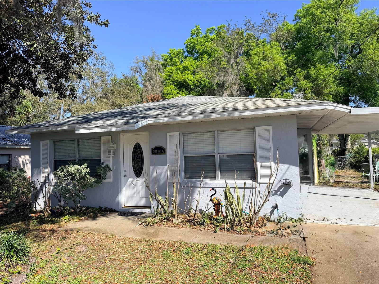 2010 1/2 Vine Street, FL