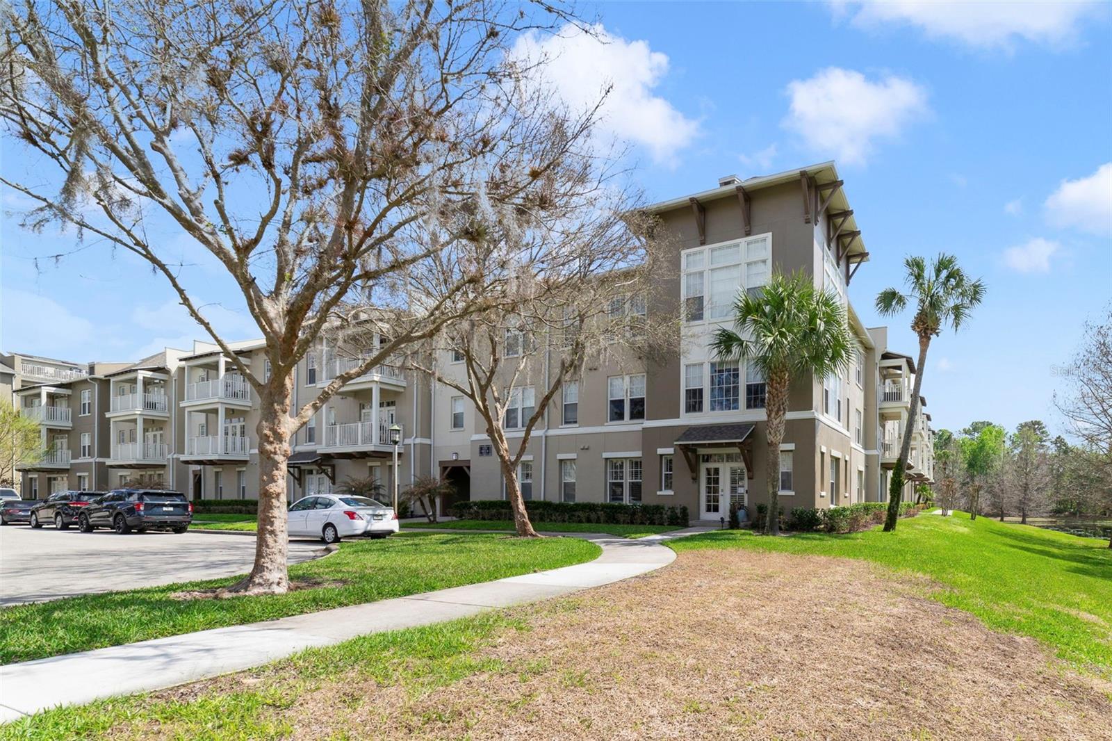 1231 Wright Cir #307, FL