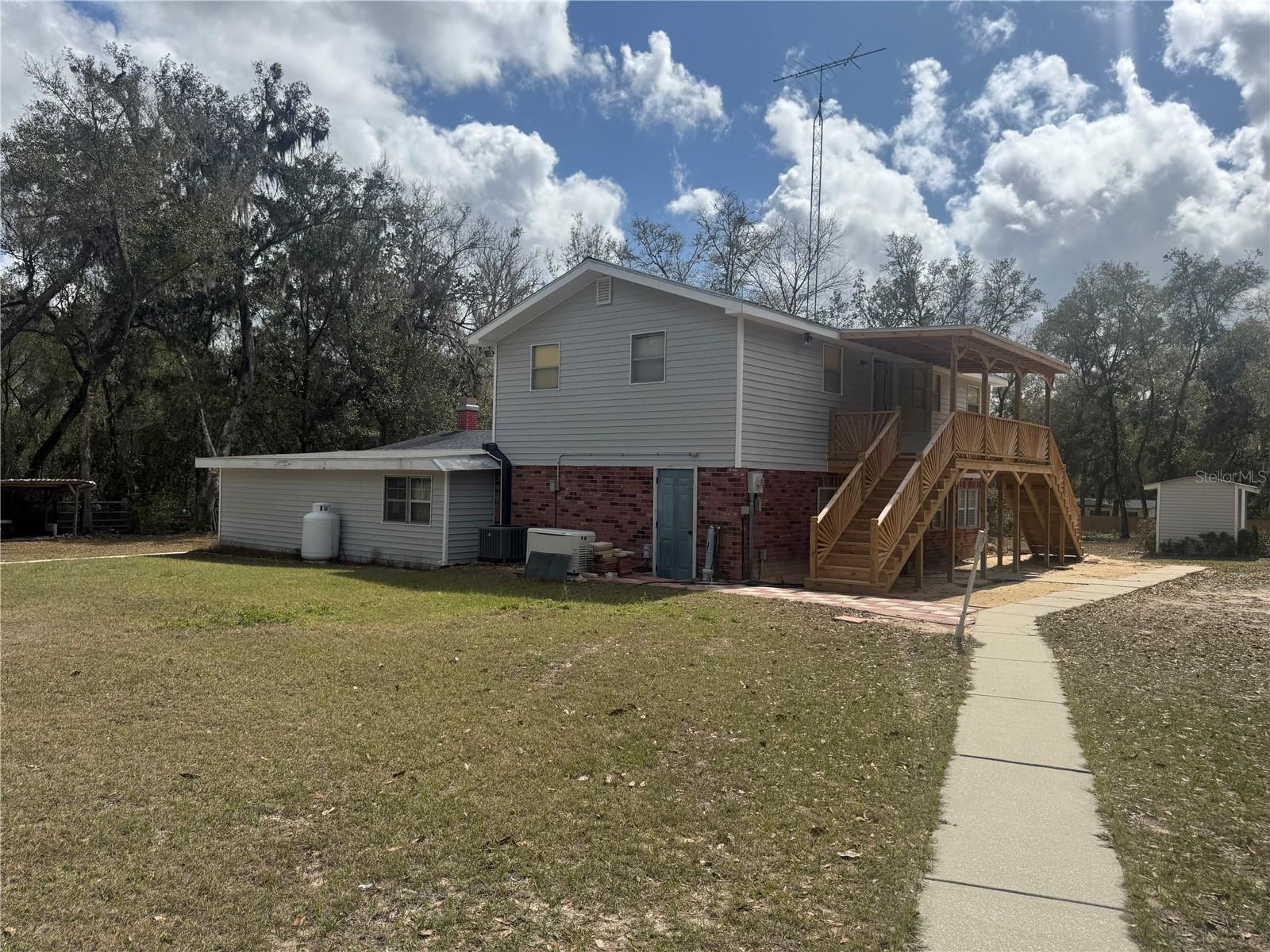 17645 Ne 61st Street Rd, FL