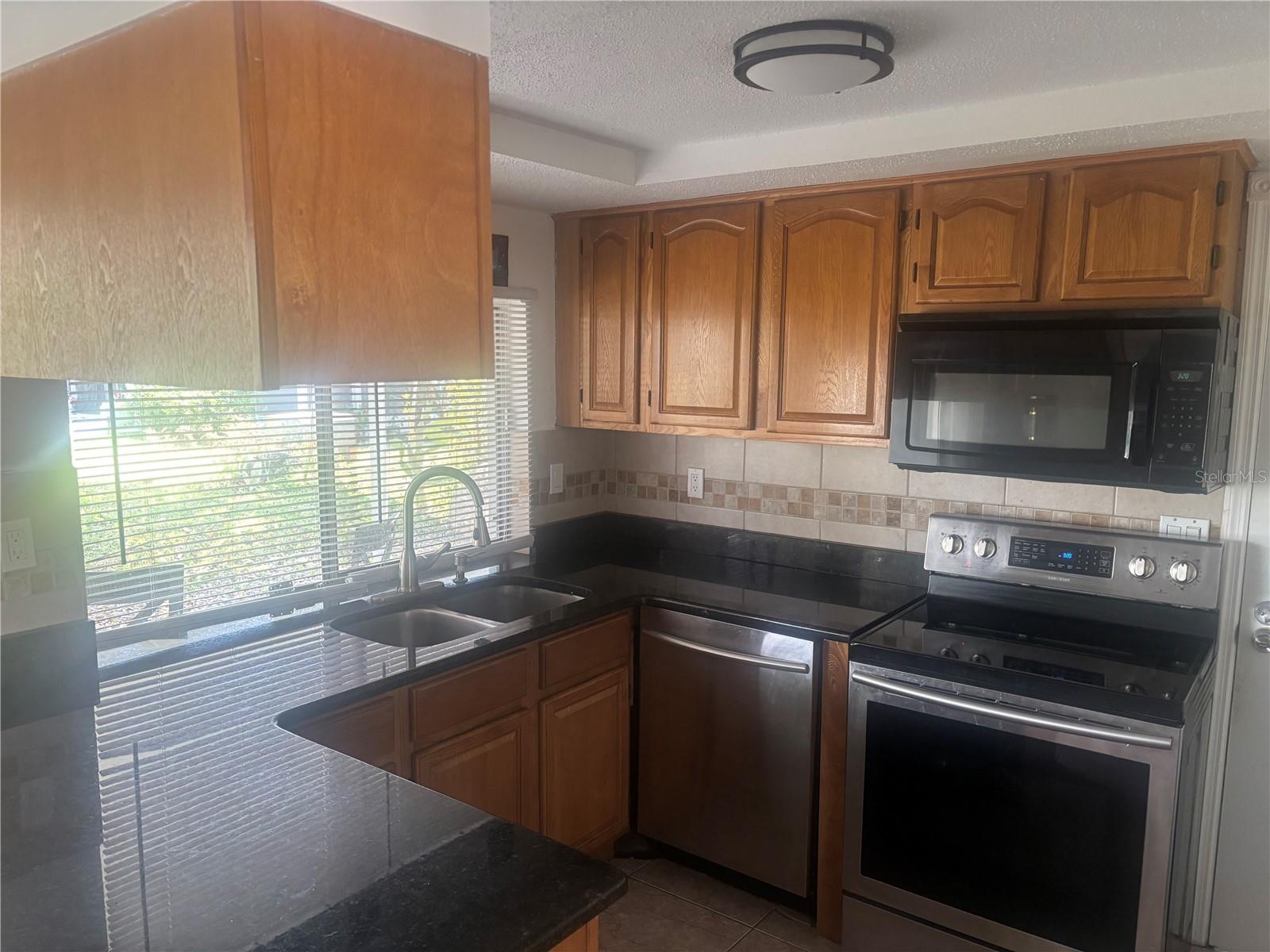 8302 Split Rail Lane, FL