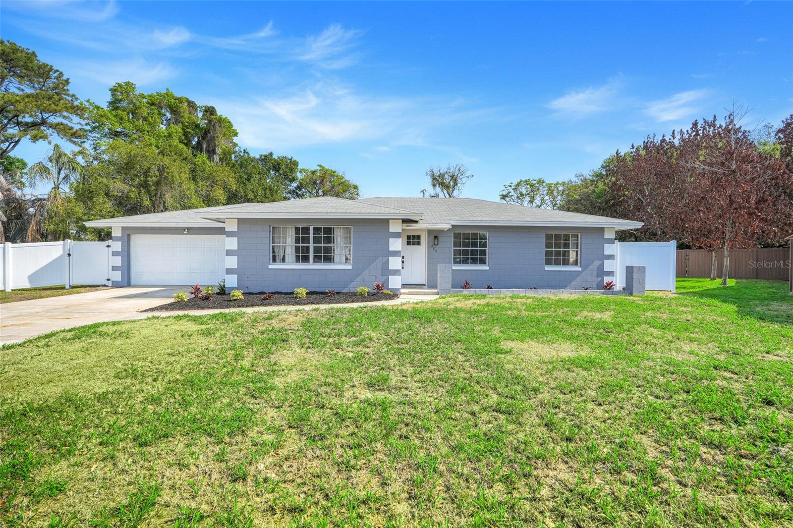 589 Del Rio Street, FL