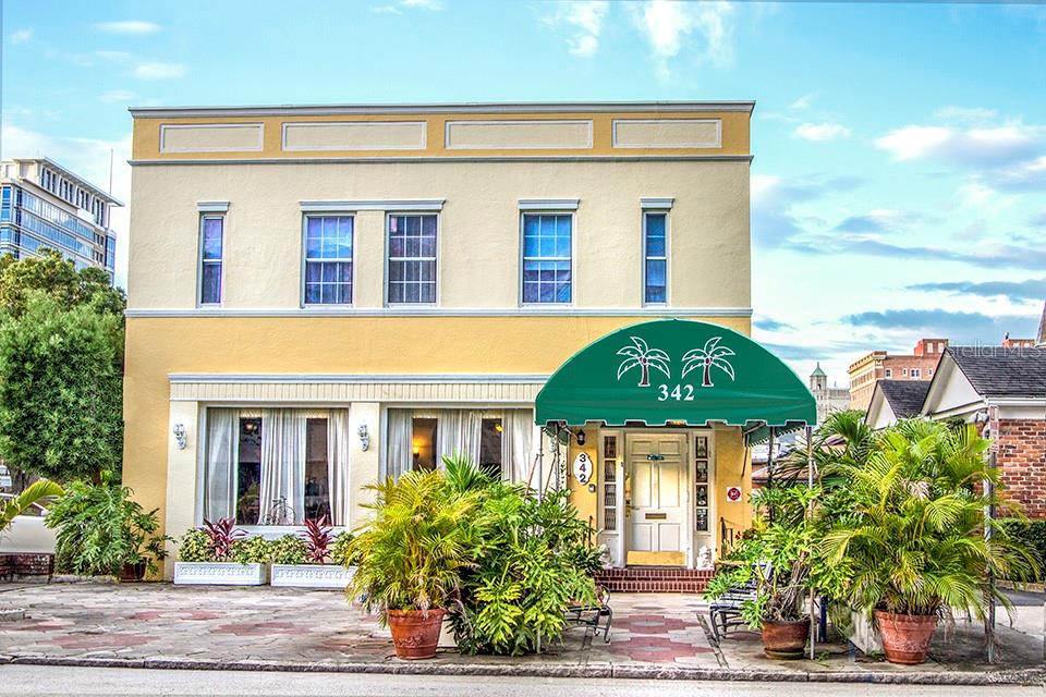 St Petersburg, FL