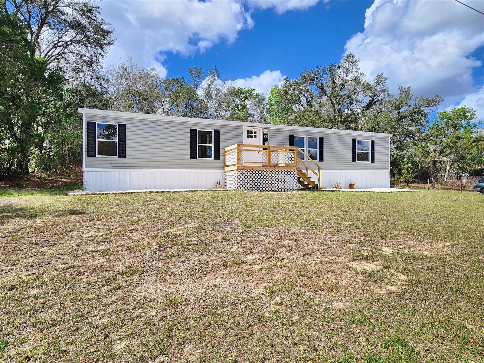 88 Saturn Avenue, FL