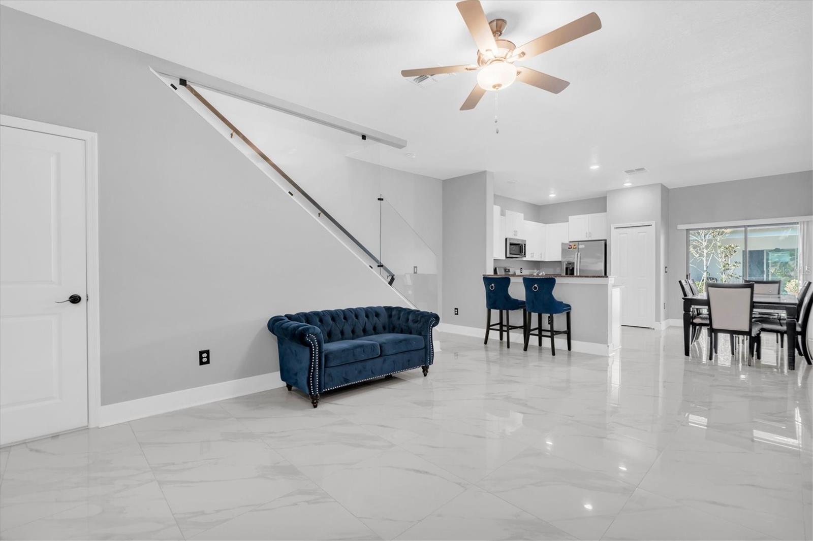 8249 Crescent Oaks Drive, FL