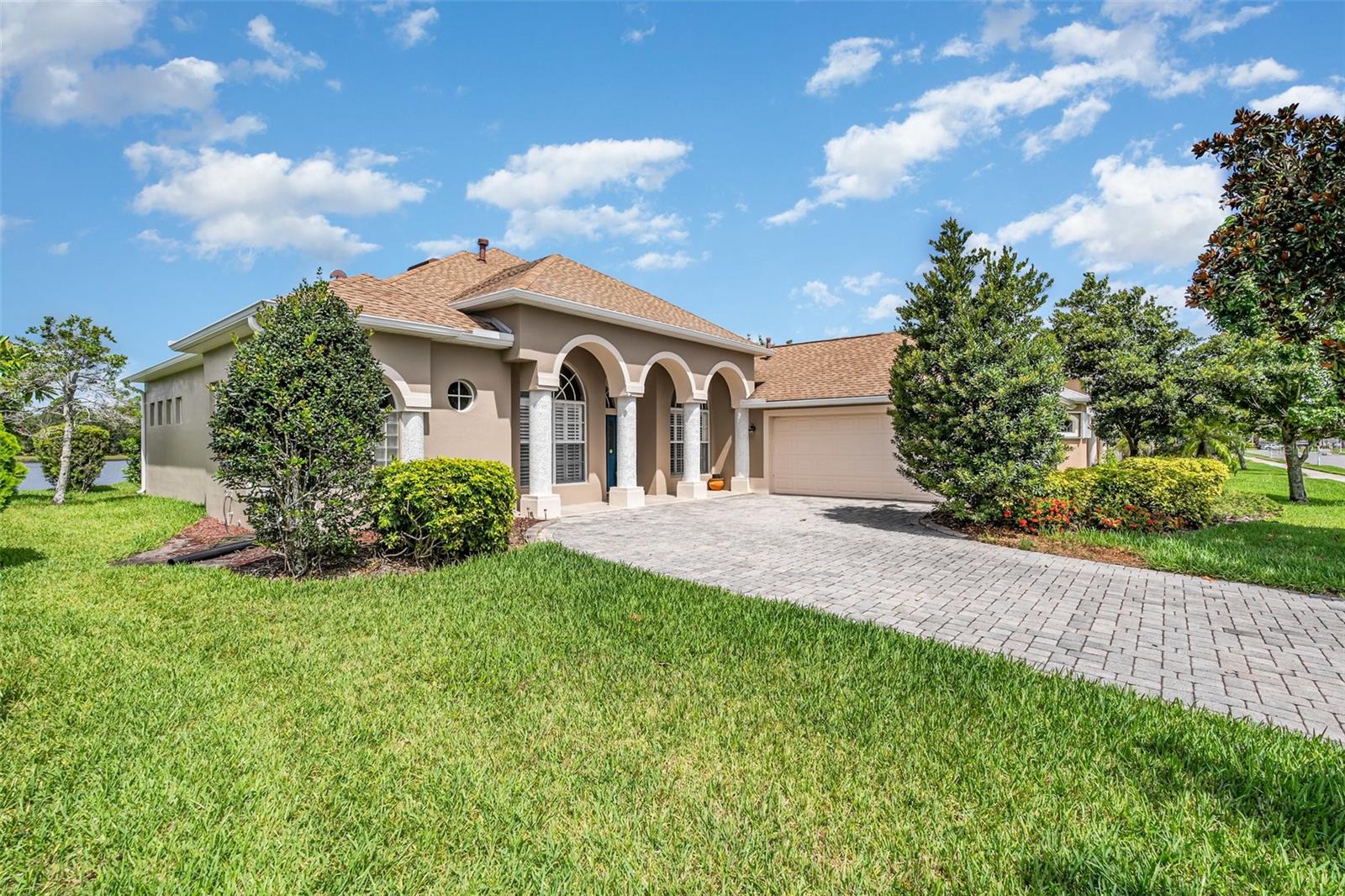 5820 Herons Landing Dr, FL