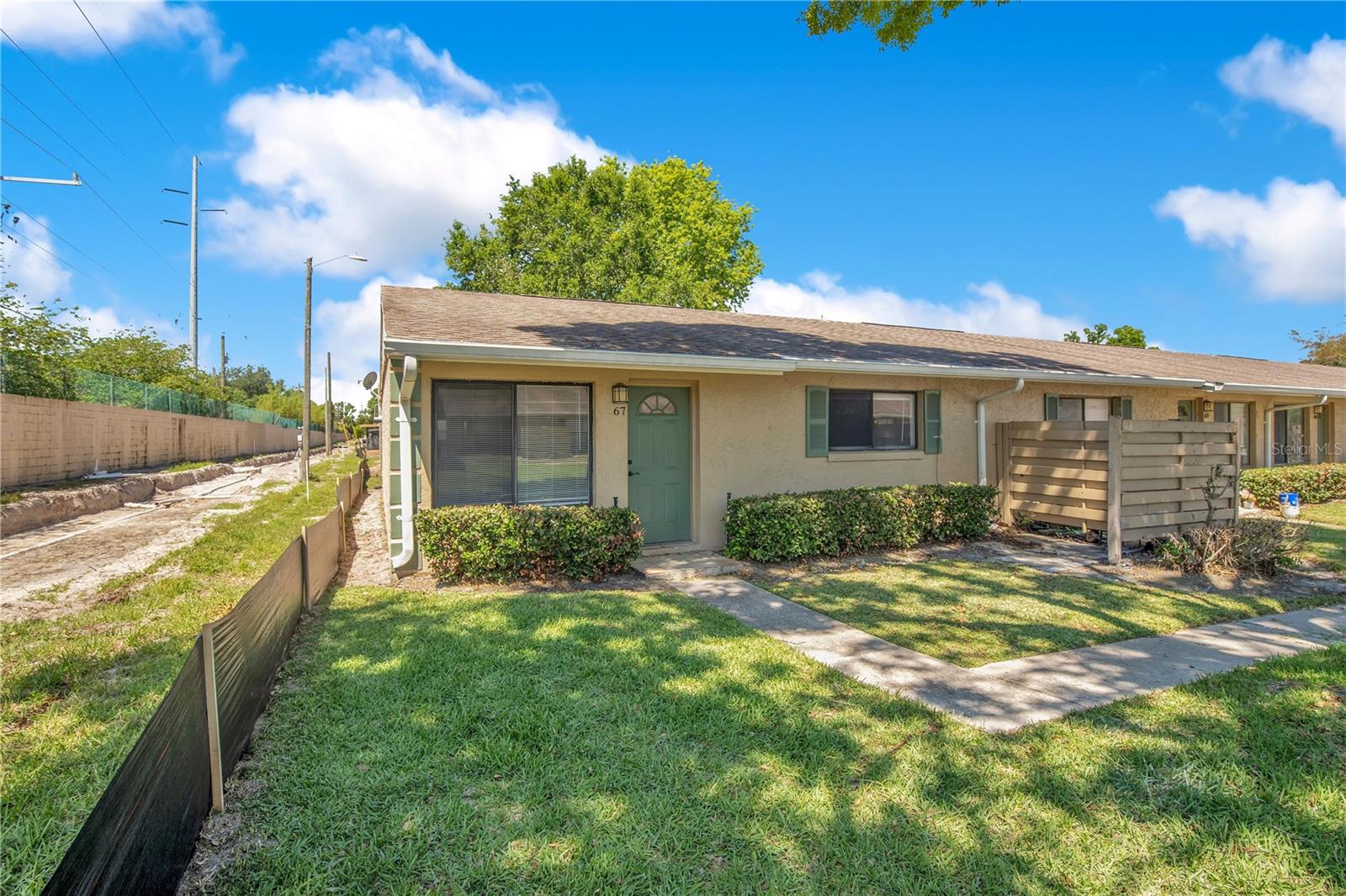 725 Northlake Boulevard, FL