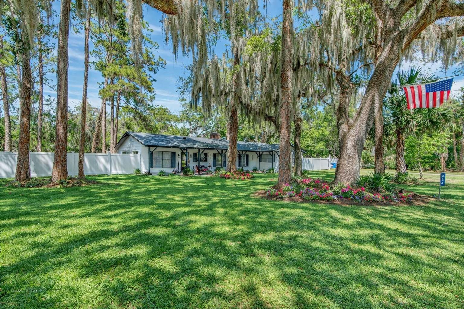 424 Stone Island Road, FL