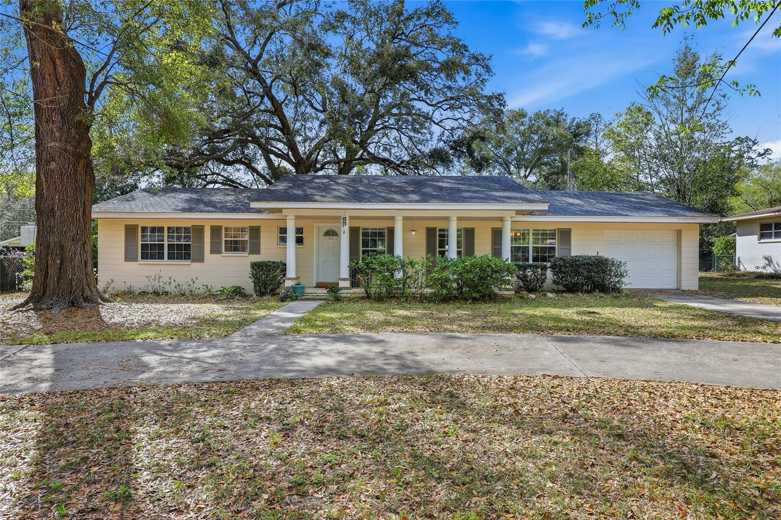812 36th Terrace, FL