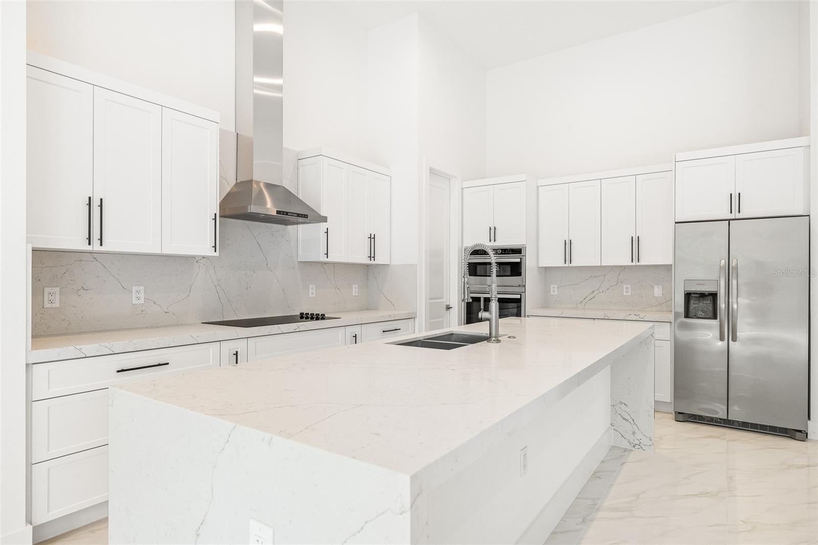 4528 Yorkshire Lane, FL