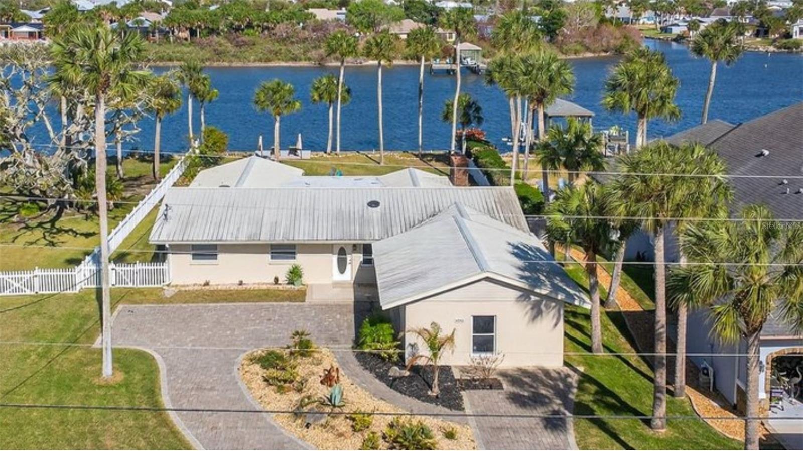 450 Lambert Avenue, FL