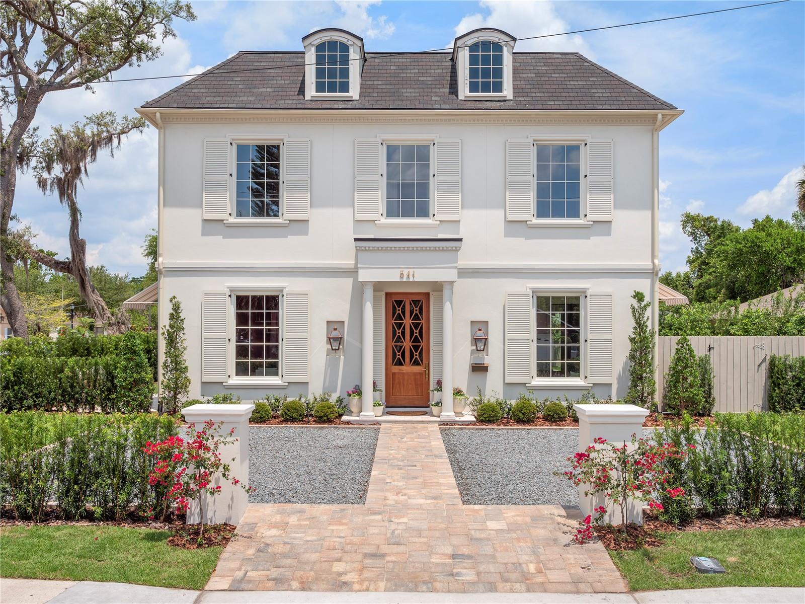 541 Canton Avenue, FL