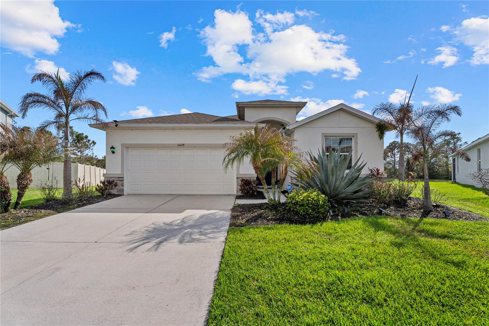 16478 Woodside Glen, FL