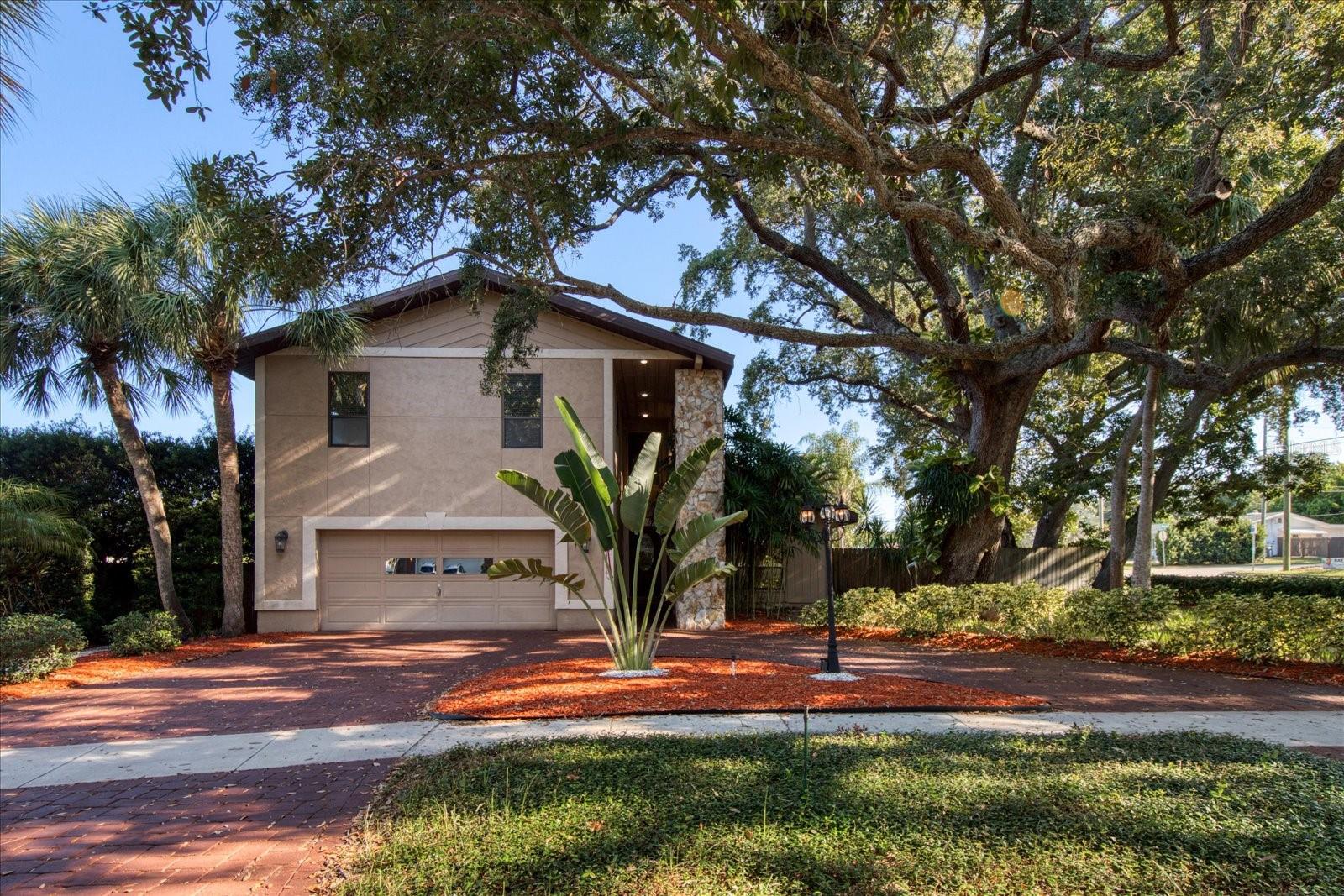 13703 Oak Forest Boulevard, FL