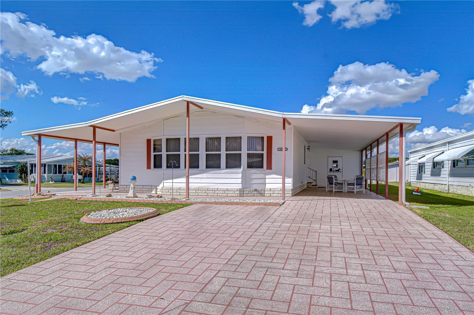 35909 Bueno Drive, FL