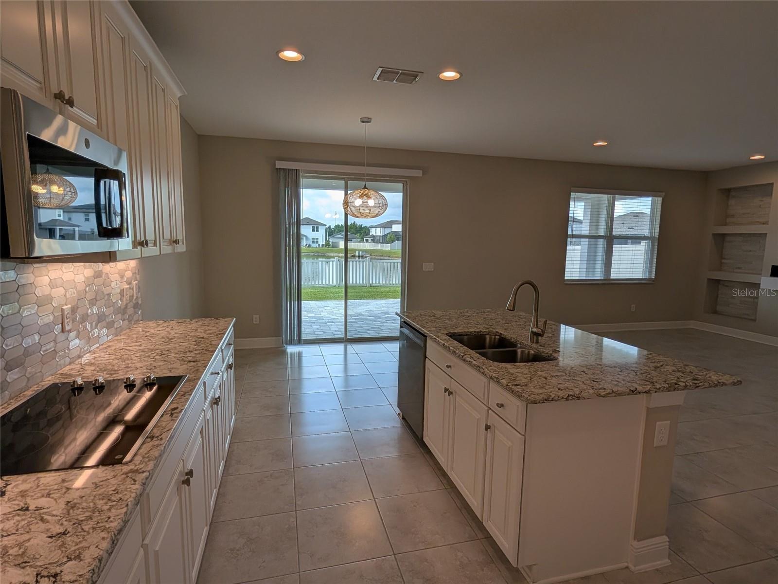 7545 Pool Compass Loop, FL