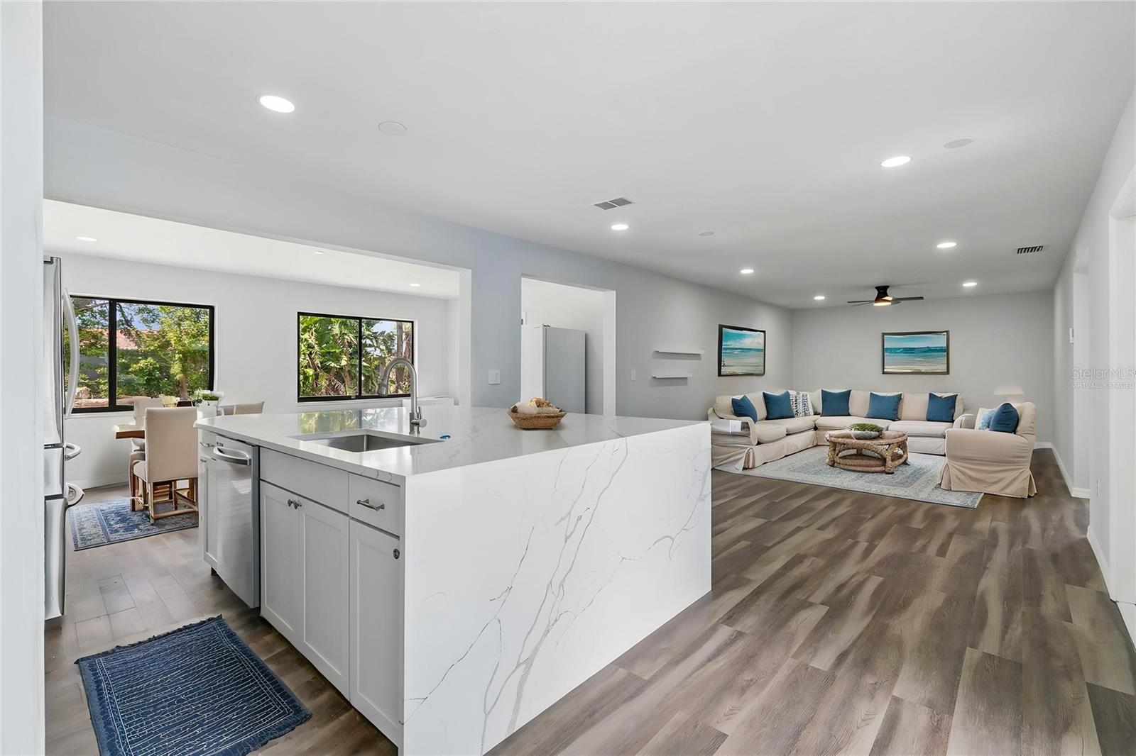 1023 Deer Run, FL
