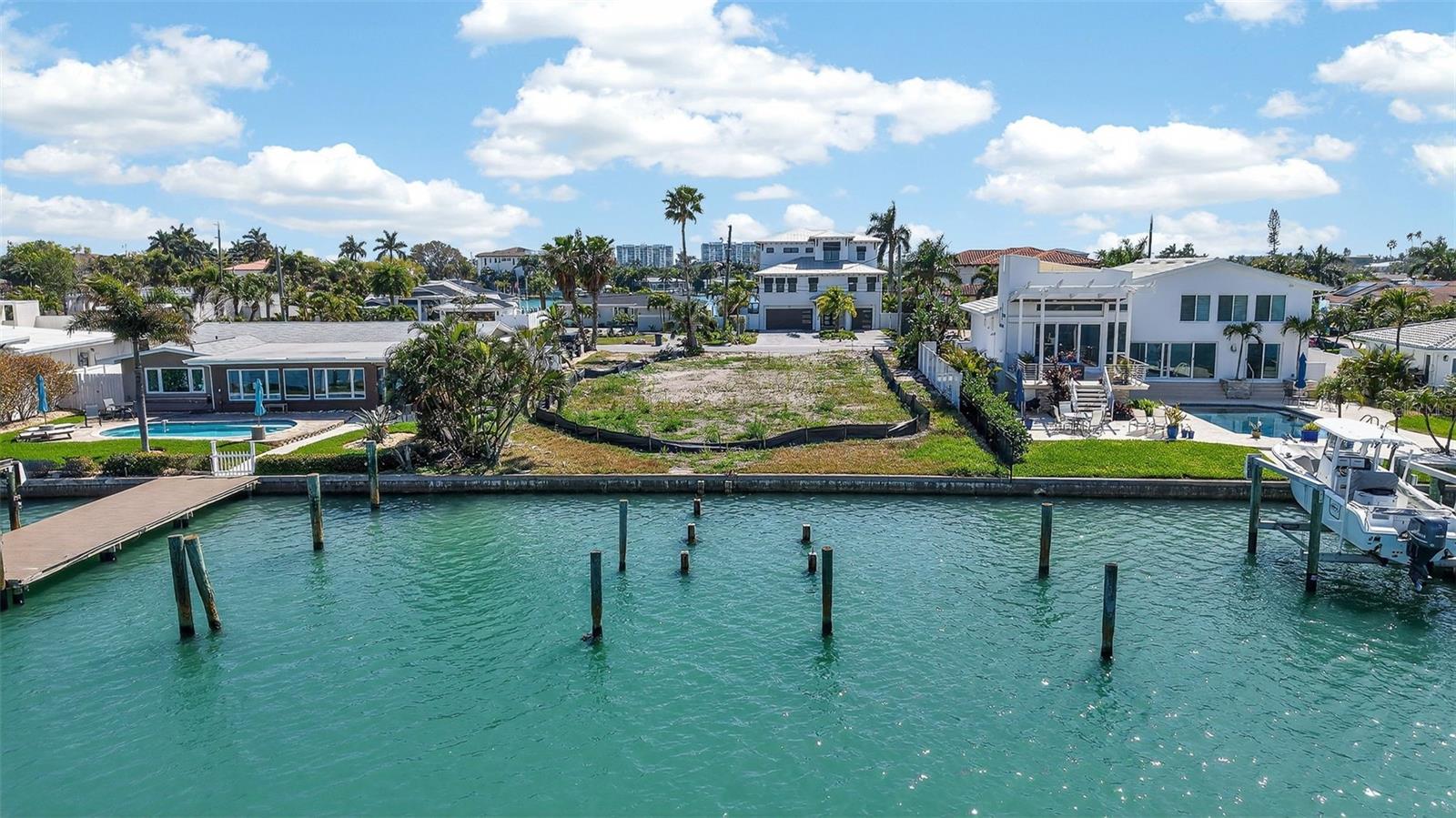 27 Dolphin Drive, FL