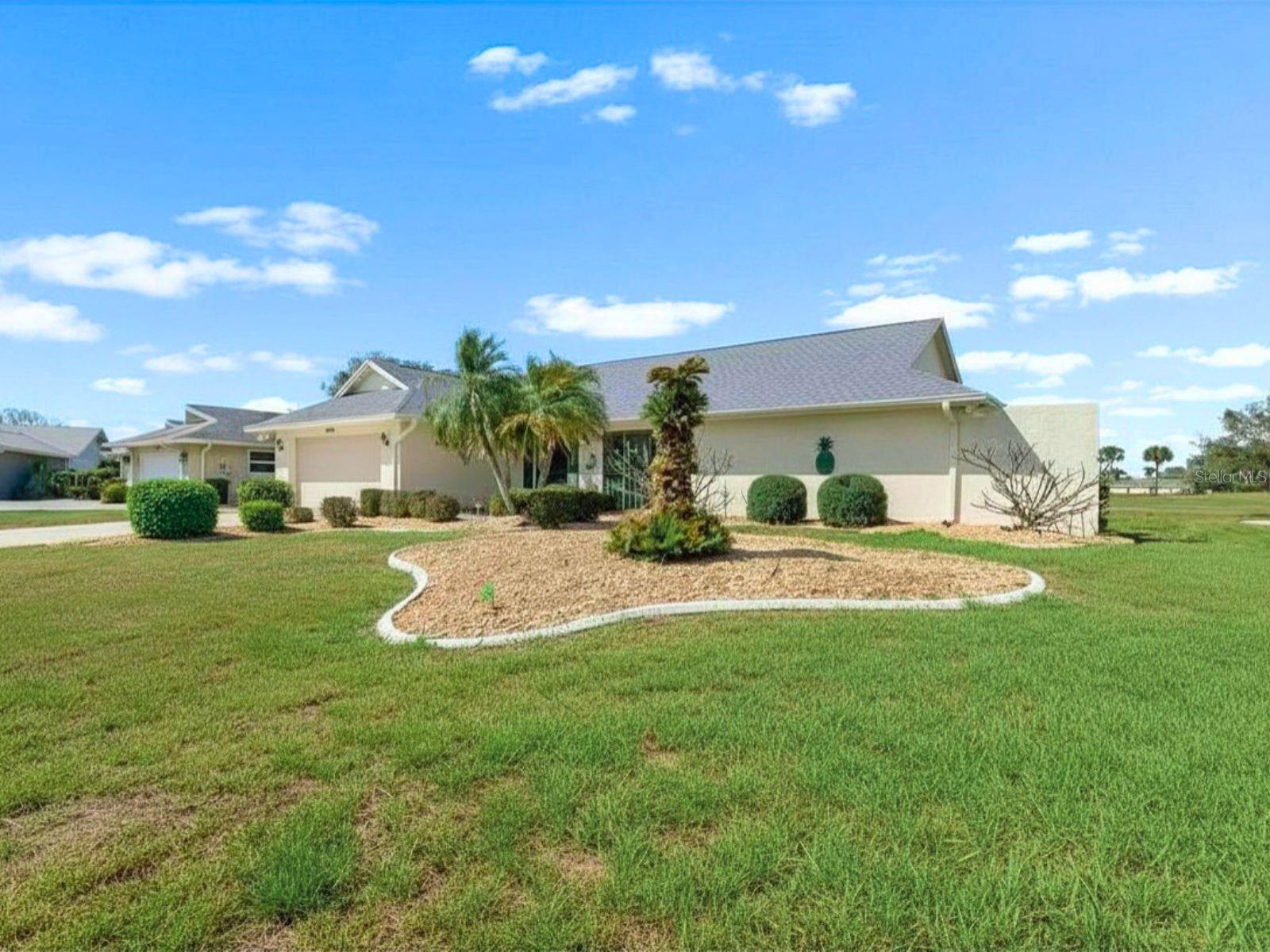 2111 W View Dr, FL