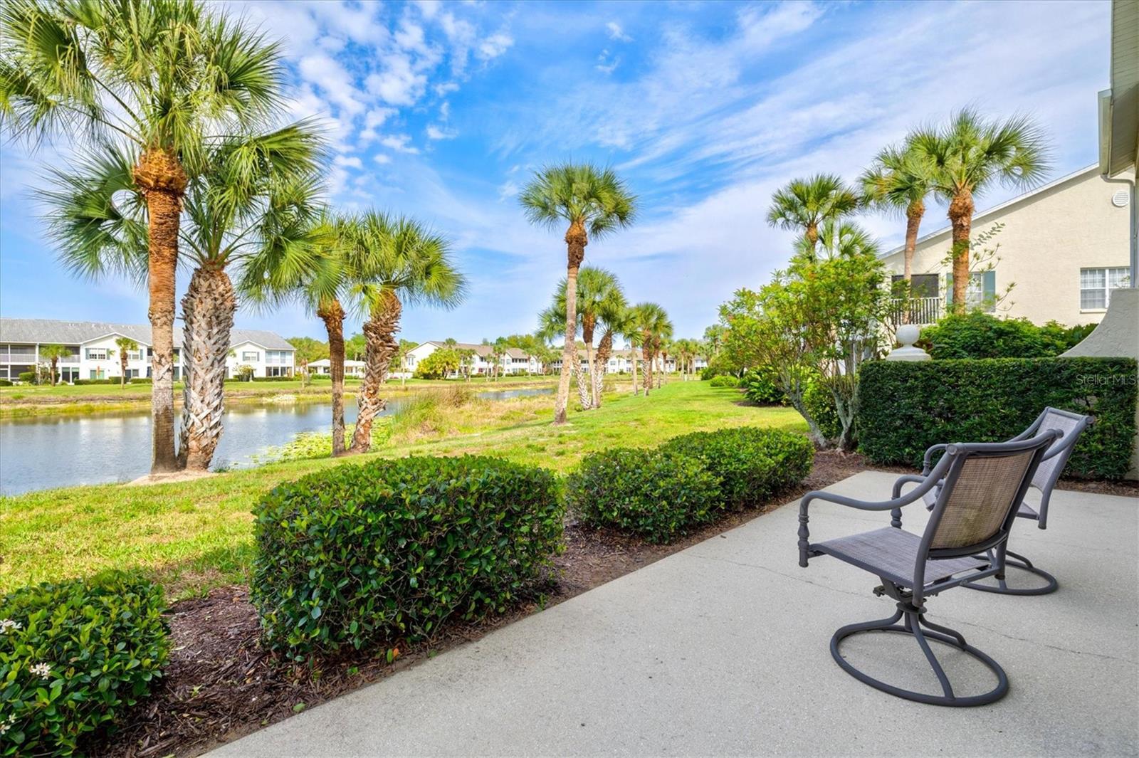 404 Laurel Lake Drive, FL