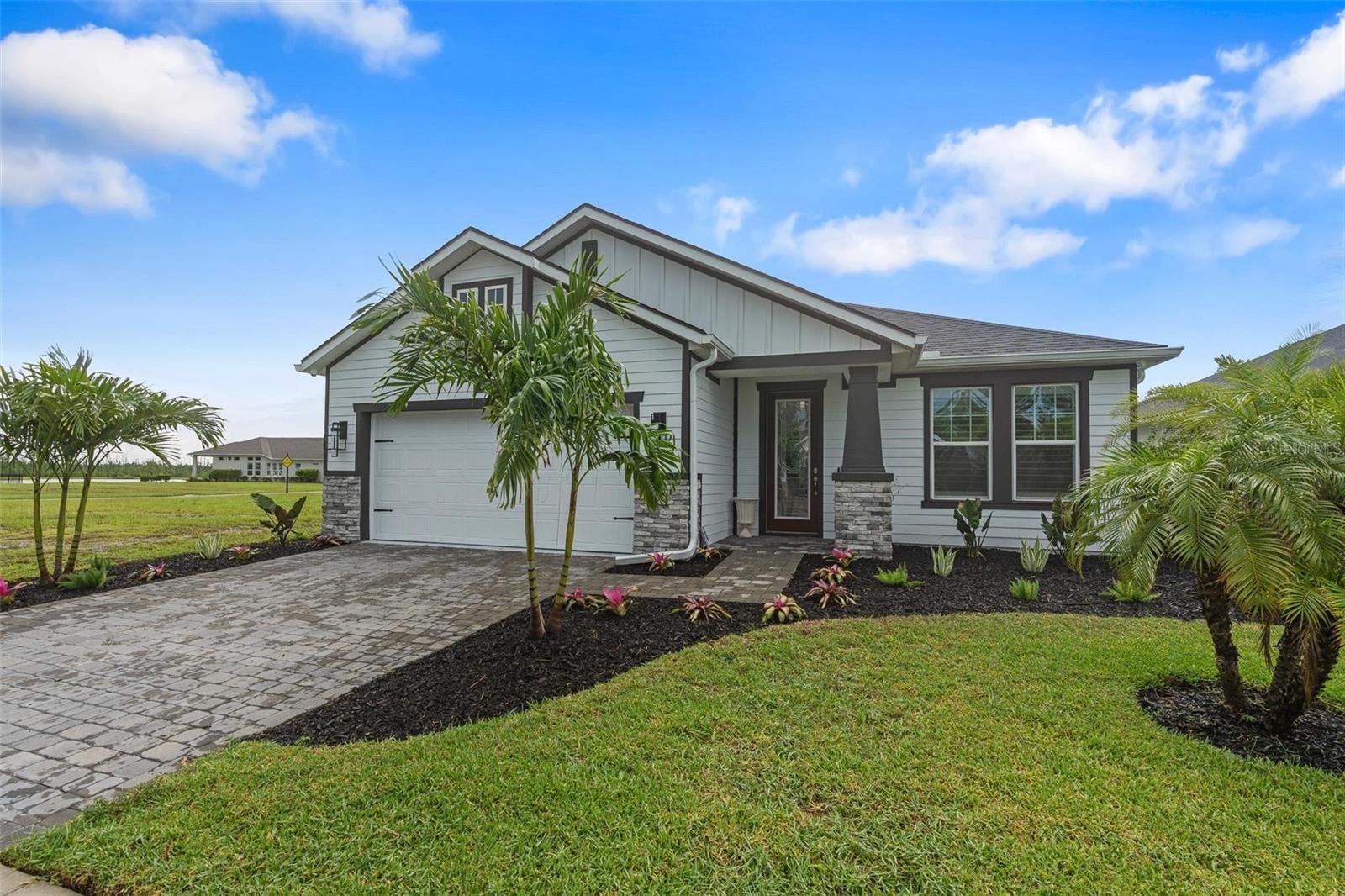 141 Mosaic Boulevard, FL