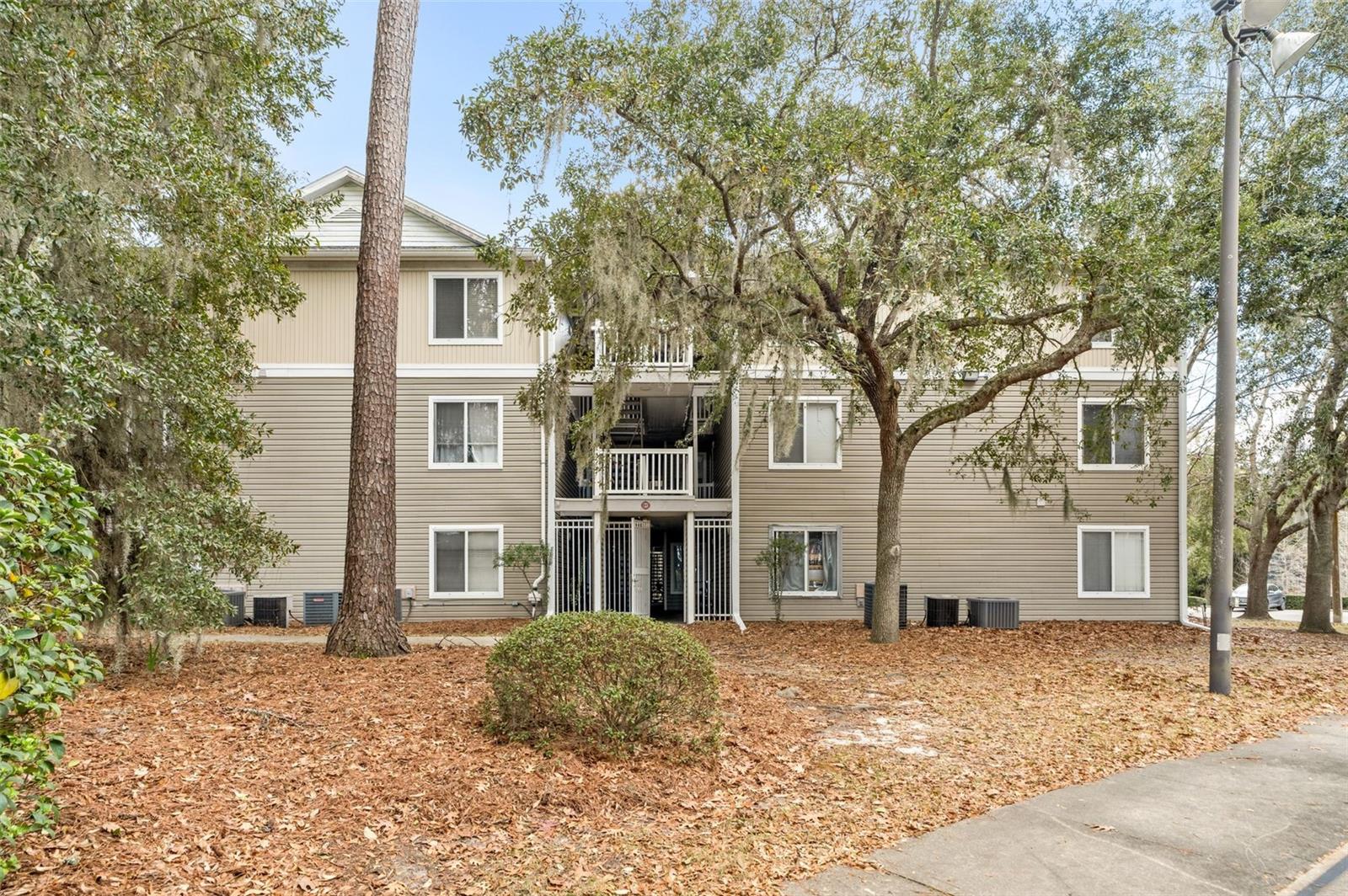 4000 Sw 23rd St #4-303, FL