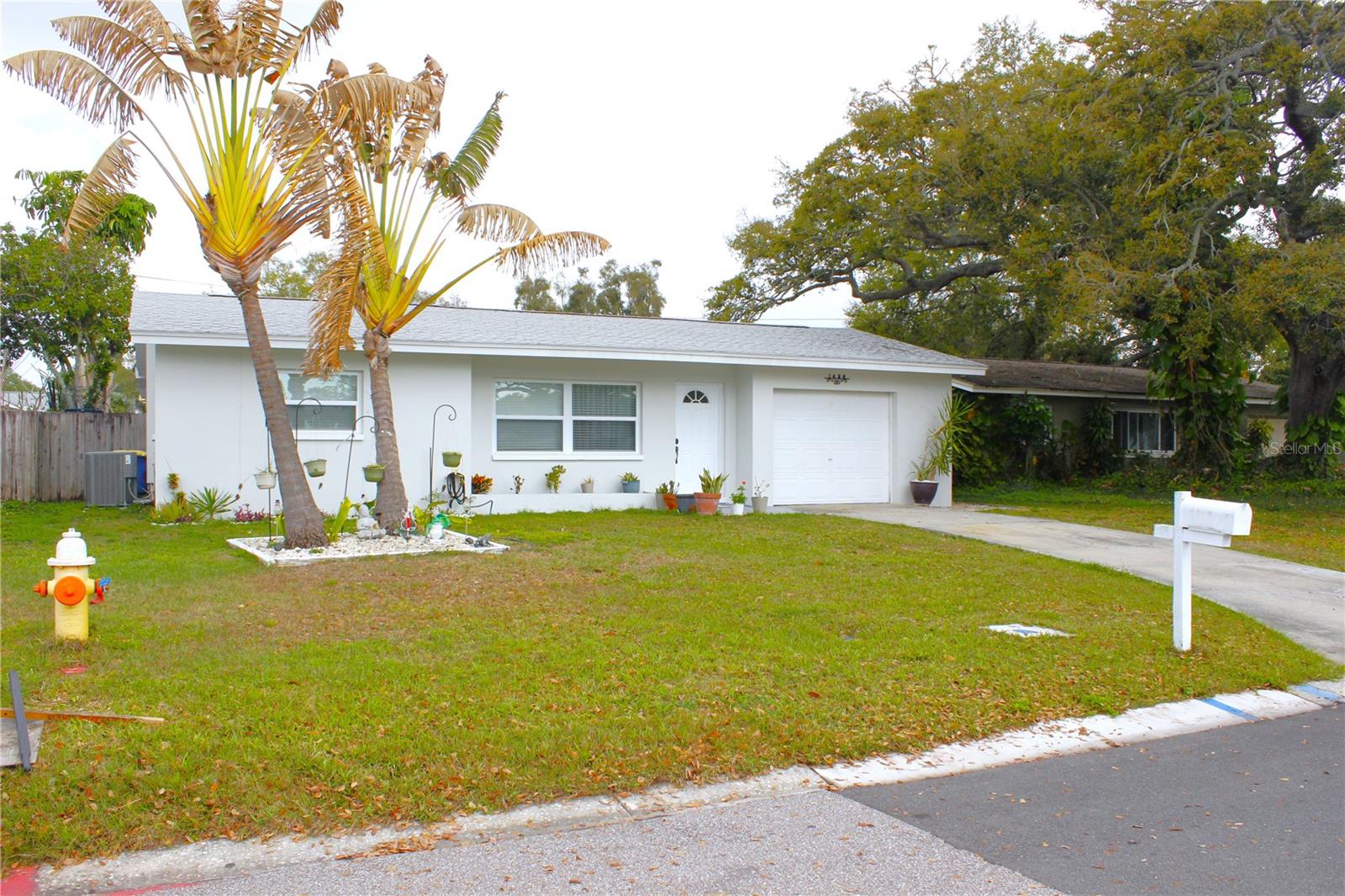 1450 Barry Street, FL