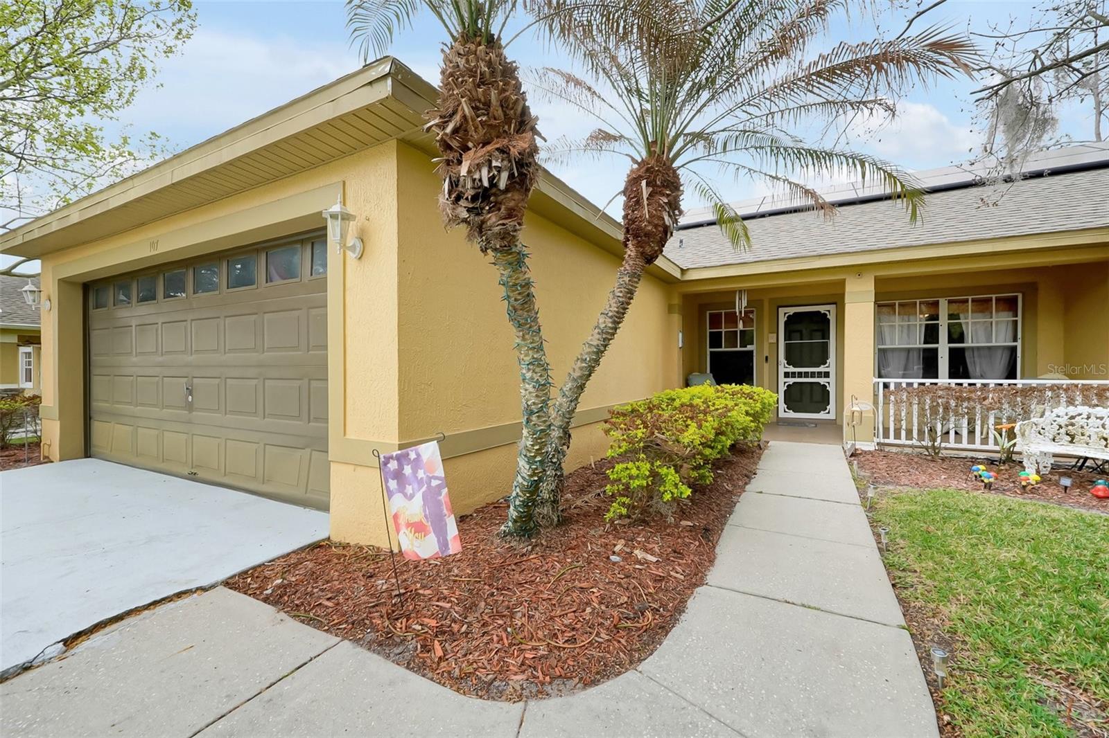 107 Traditions Drive, FL