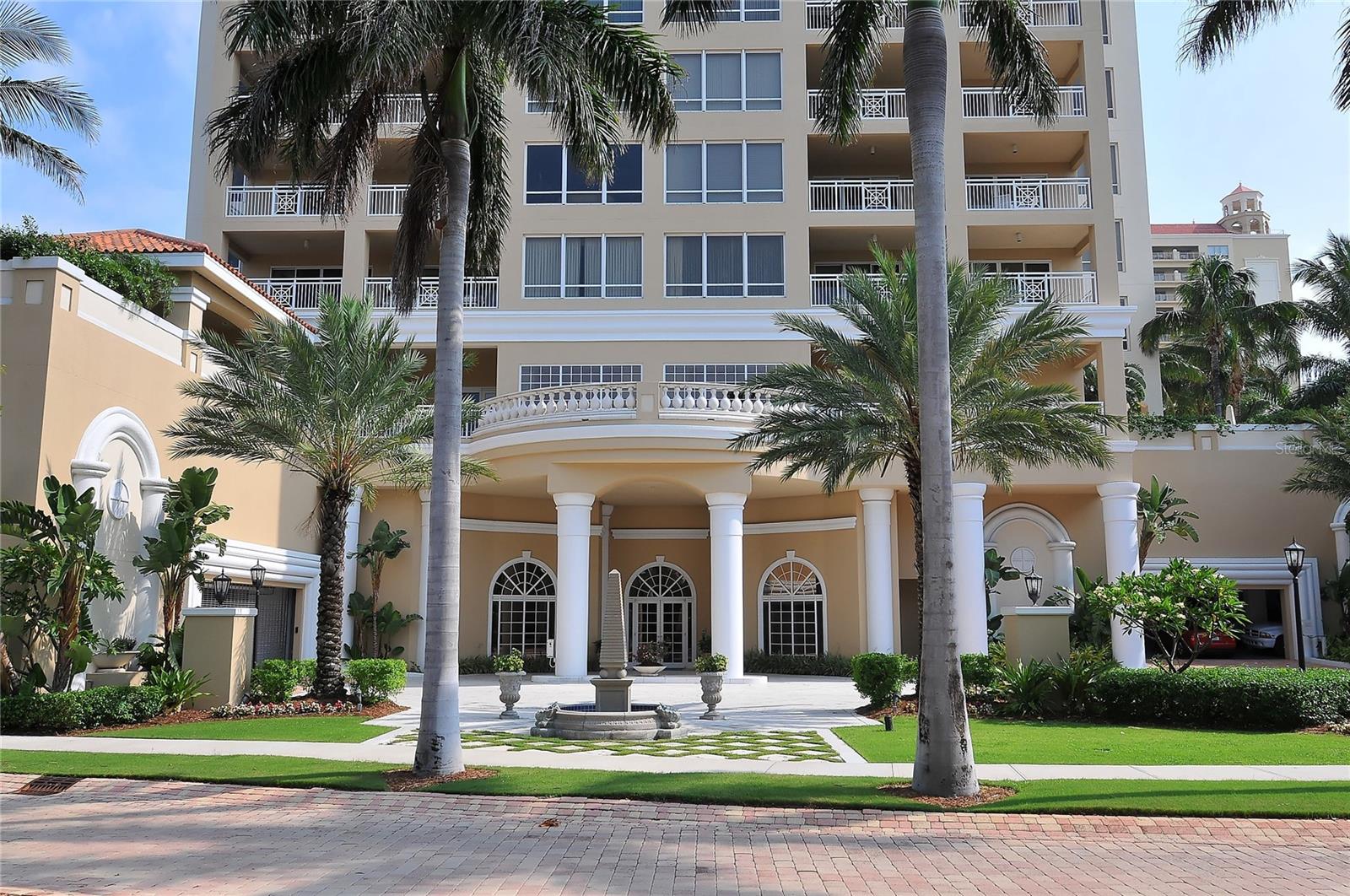 35 Watergate Drive, FL