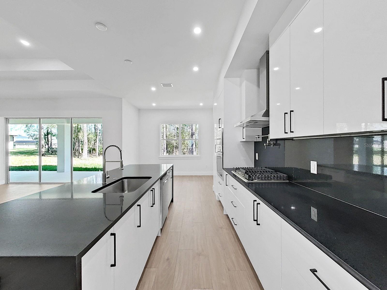 4748 Hickory Oak Drive, FL