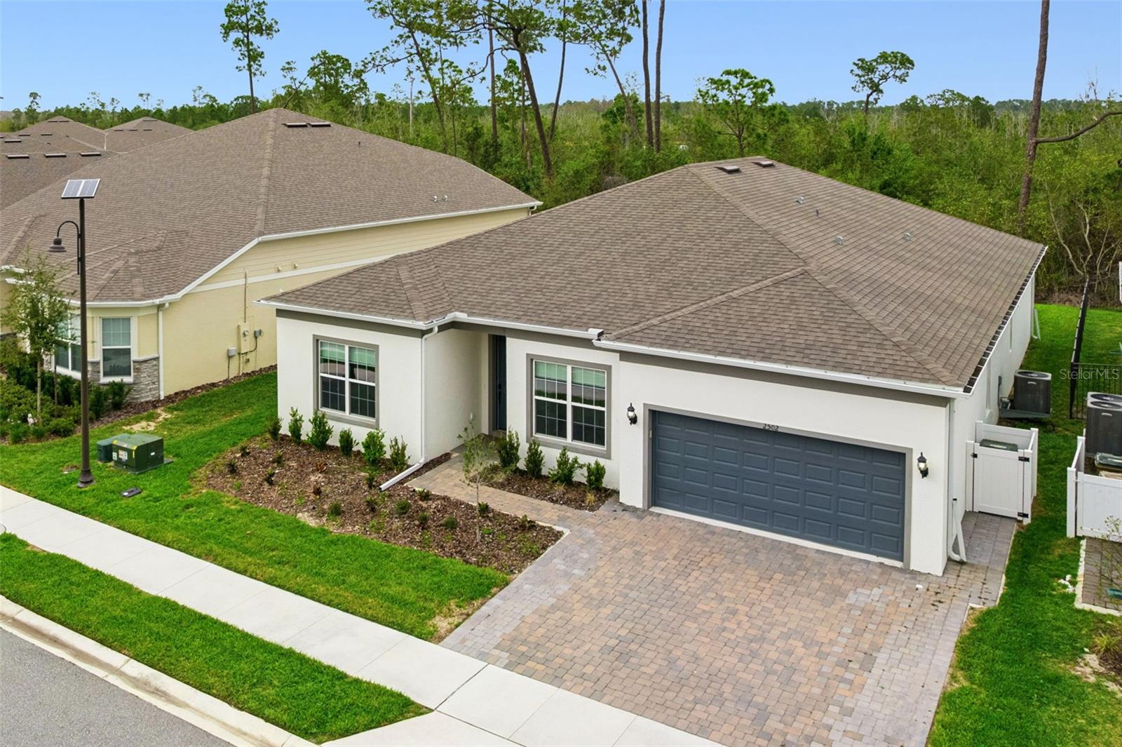 2502 Alligator Flag Court, FL