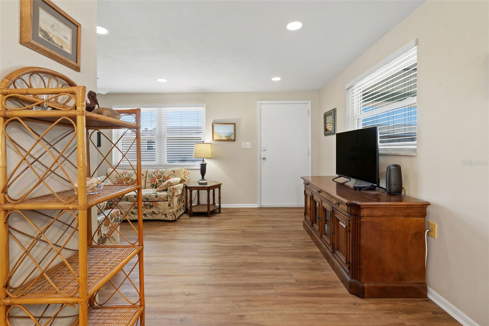12400 Park Boulevard, FL