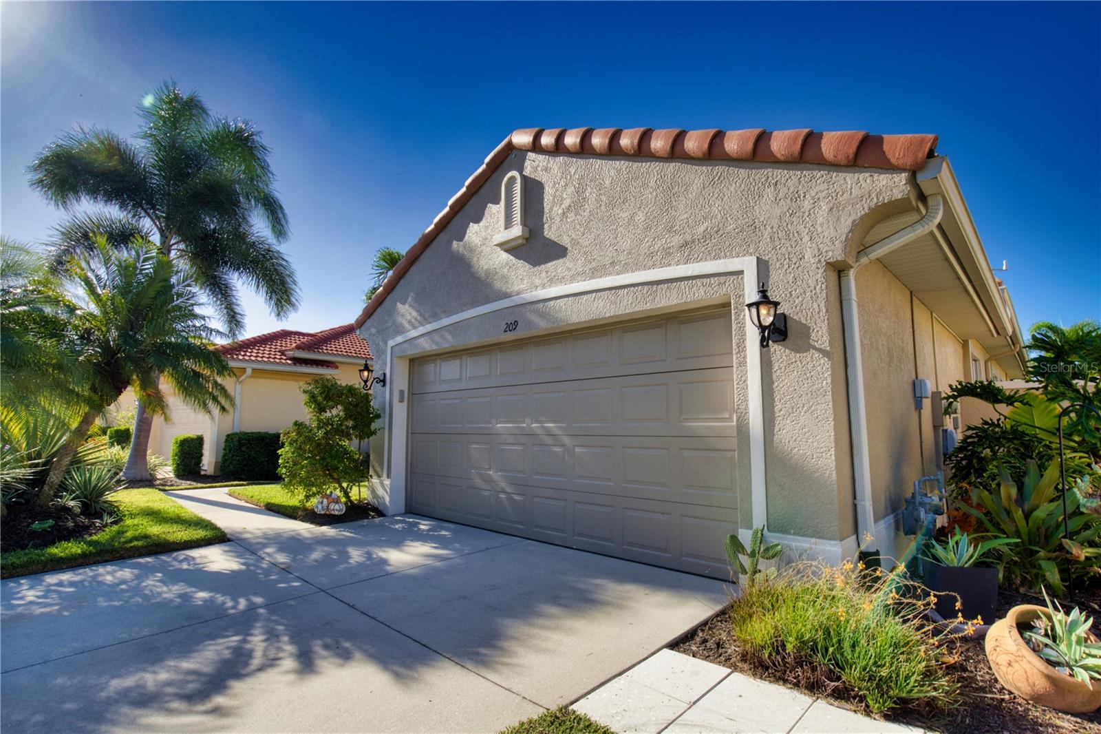 209 Mestre Place, FL