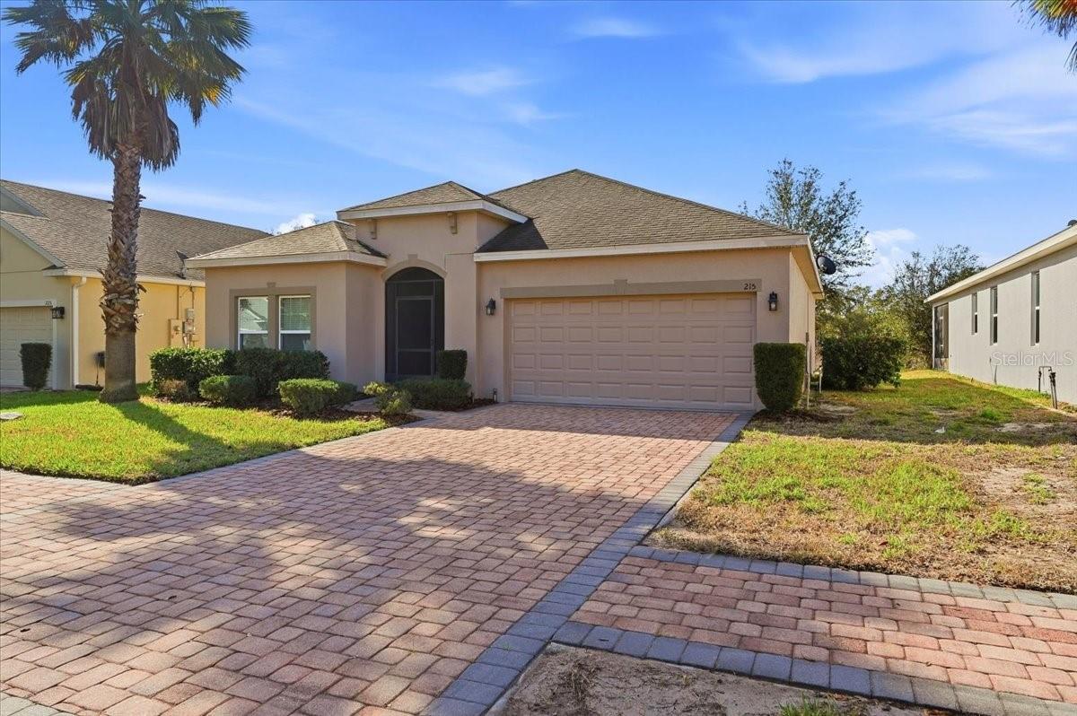 215 Lakeshore Drive, FL